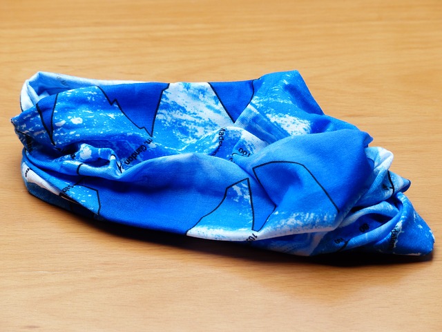 modrý šátek